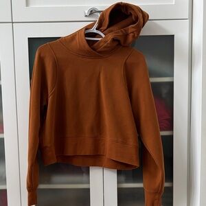 Loungeful Hoodie Cropped Butternut Brown SZ 8 EUC!🧡🤎